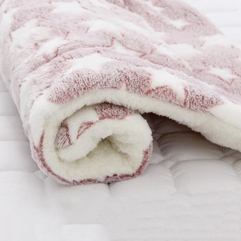 Ultra-Soft Dog Bed – Soft & Fluffy Mat for Small to Large Dogs